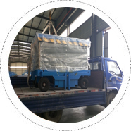 自行走升降機_固定登車橋_升（shēng）降舞台_移動登車橋_裝卸平（píng）台_升降貨梯